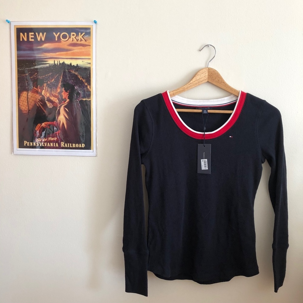 NWT Tommy Hilfiger Long Sleeve Top